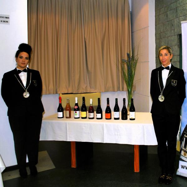 Degustazione  lambrusco di Reggio Emilia e Modena